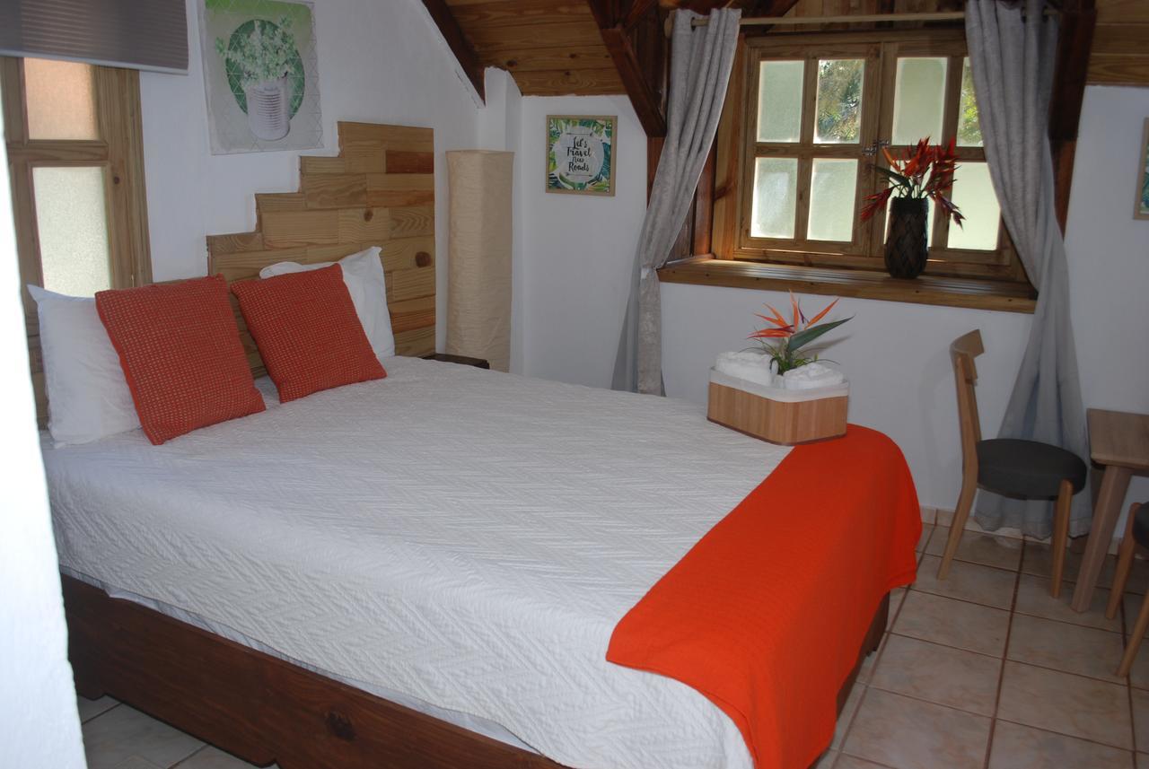 Hotel Rancho Constanza & Cabanas De La Montana Eksteriør billede