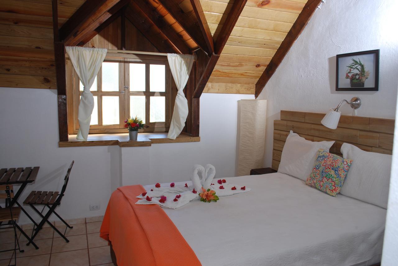 Hotel Rancho Constanza & Cabanas De La Montana Eksteriør billede