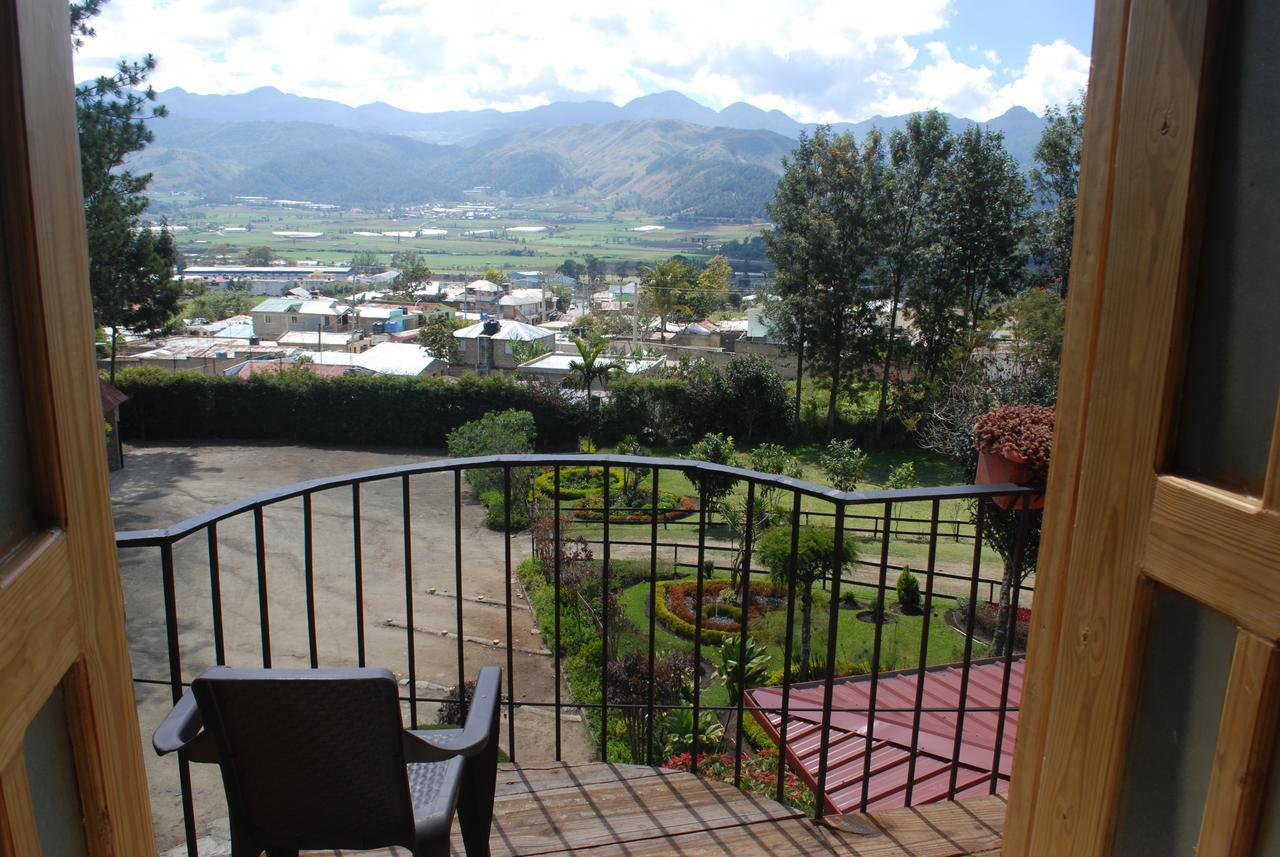 Hotel Rancho Constanza & Cabanas De La Montana Eksteriør billede