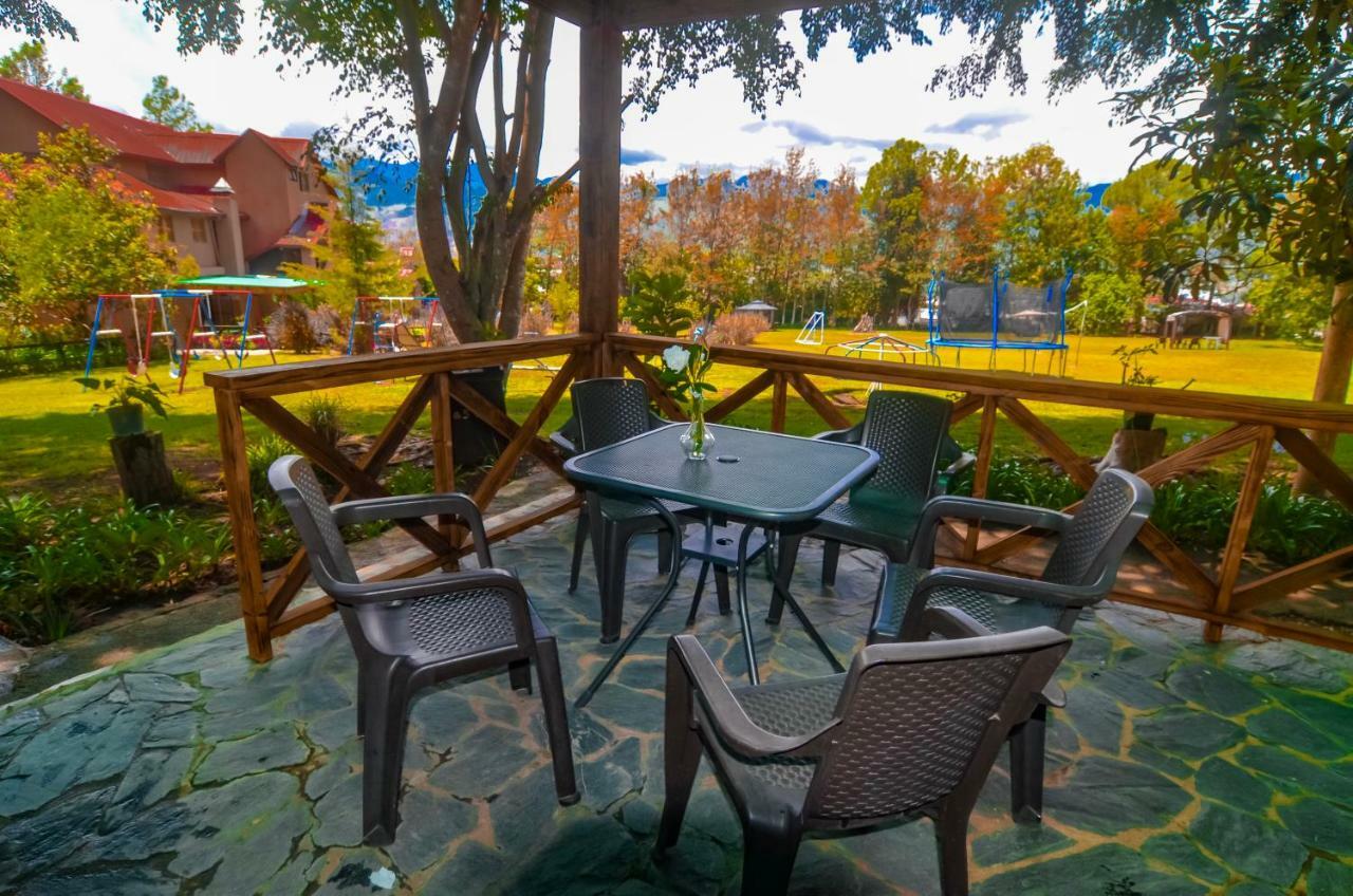 Hotel Rancho Constanza & Cabanas De La Montana Eksteriør billede